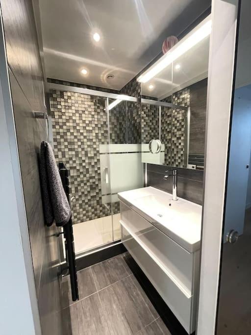 Paris Central 1 Bedroom Apartment With Ac Exterior foto